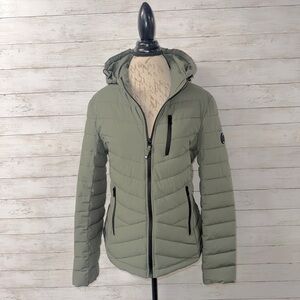 NEW! Nautica Packable Hooded Jacket